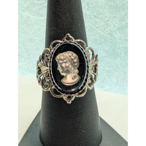 Cameo Open Work Adjustable Ring 6 - 7 - Picture 3 of 6